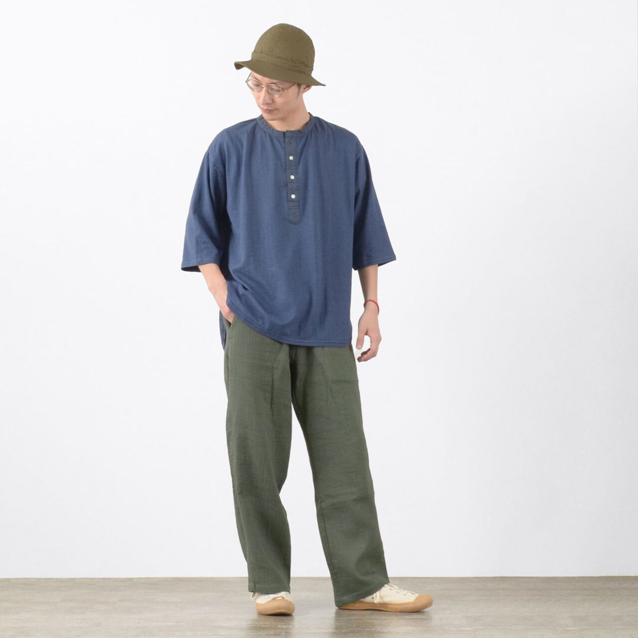 Triple gauze tuck work trousers,, large image number 10