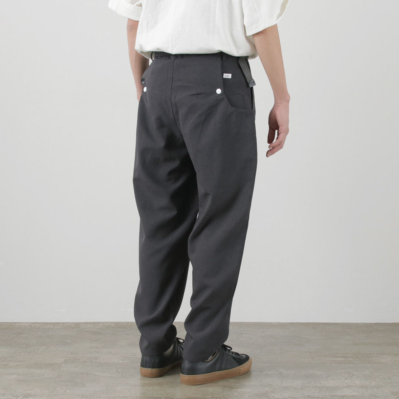 Lightweight Balloon Cropped Pants,, large image number 11