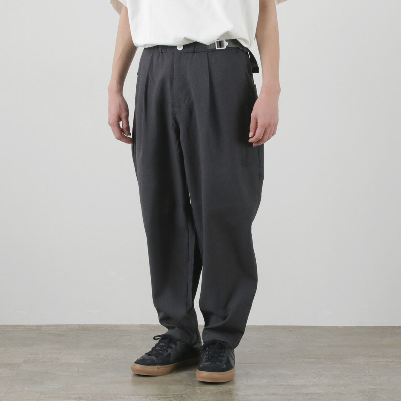 Lightweight Balloon Cropped Pants,, large image number 10