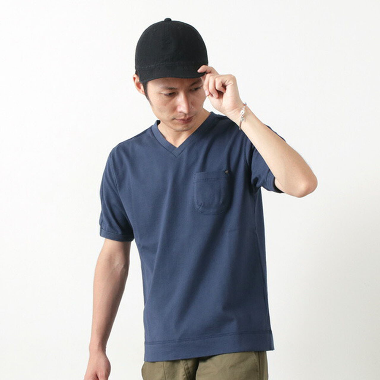 Split raglan pocket V-neck T-shirt,Navy, large image number 0