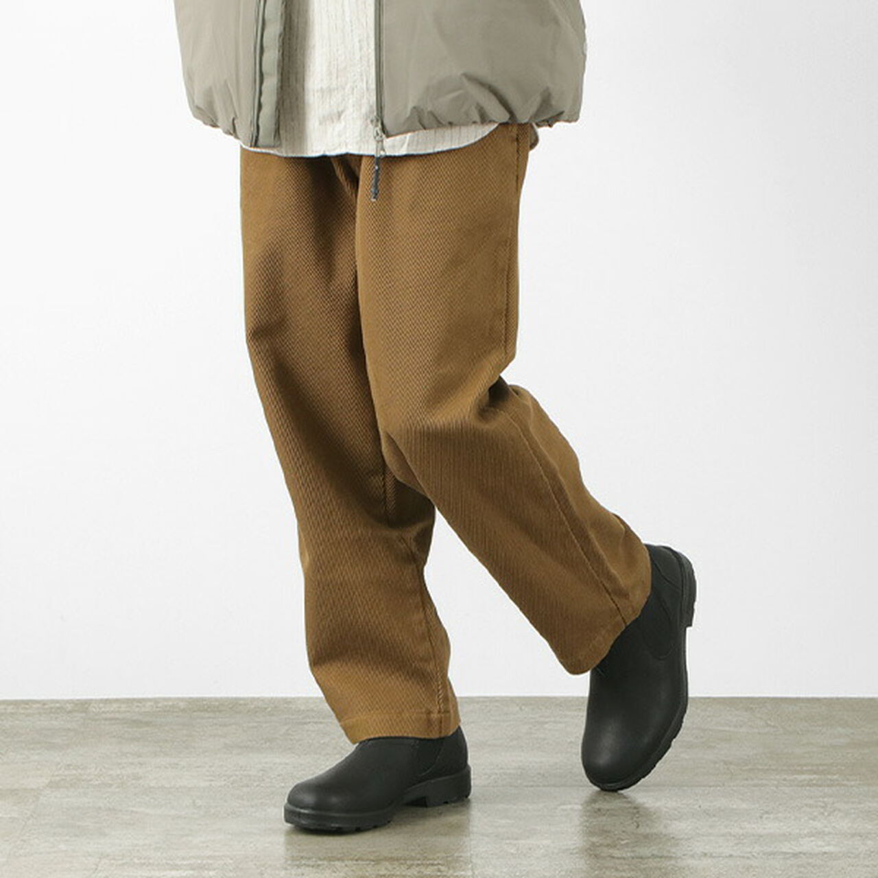 2-Tuck Calze Pants,Beige, large image number 0
