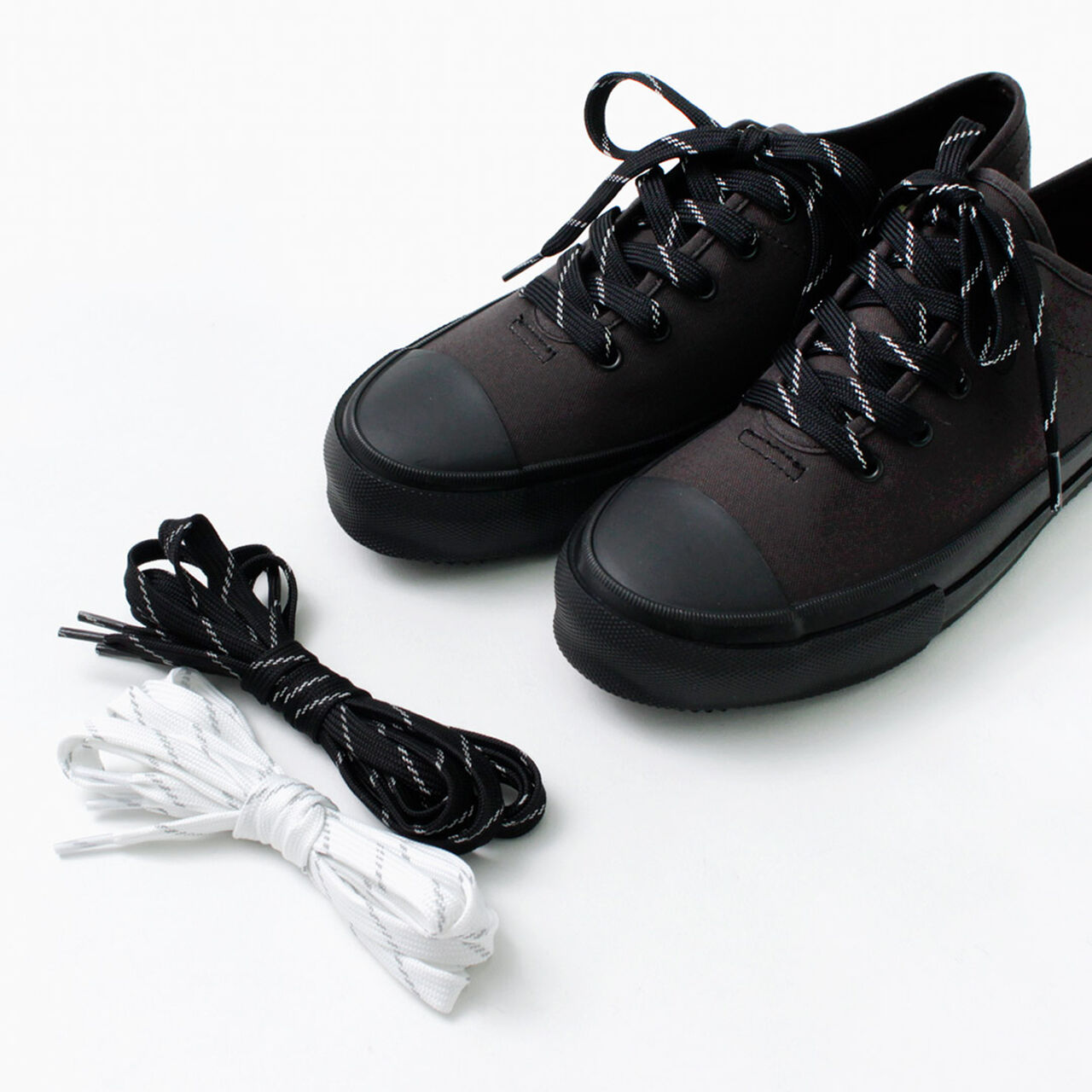 Reflective flat shoelace,, large image number 2