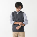 Italian Extra Fine Merino Wool 14GG V-neck Knitted Vest,Charcoal, swatch